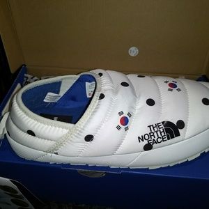 The North Face IC Korea Nupste Traction Mules